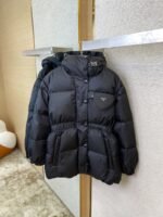 Prada Mid-Length Waisted Triangle Label Down Jacket - 图片 7