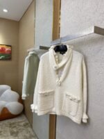 Chanel Floral Sleeve Knit - 图片 3
