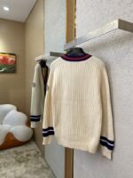 Gucci Clash of Colours Ribbon Badge Knit Cardigan - 图片 4