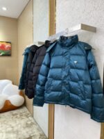Prada Triangular Label Winter outer jacket dark dark green - 图片 3