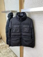 Prada Triangle Label Down Jacket - 图片 6