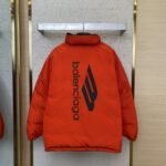 Balenciaga Reversible Embroidered Down Jacket - 图片 4