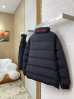 Balenciaga Reversible Embroidered Down Jacket - 图片 6