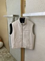 Prada Triangle Label Wool Vest - 图片 7