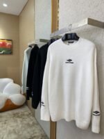 Balenciaga Logo Embroidered Crew Neck Sweater Black - 图片 3