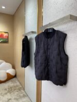 LV logo jacquard embroidered waistcoat black - 图片 3