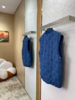LV logo jacquard embroidered waistcoat sapphire blue - 图片 9