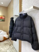 Balenciaga Show Style Pin-On Reversible Cottonouterwear - 图片 7