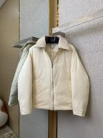 Bottega Veneta Lapel Down Jacket Beige - 图片 5
