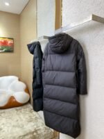 Prada Red Label Long Down Jacket - 图片 4