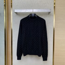 LV rhinestone round neck pullover wool jumper