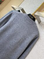 Gucci Monogrammed Wool Crew Neck Sweater Grey - 图片 8