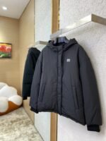 Miu Miu Logo Hooded Down Jacket - 图片 3