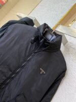 Prada Recycled Nylon Down Jacket - 图片 6
