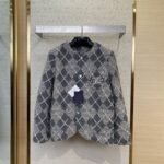 LV diamond button down collarless blazer