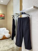 Balenciaga Manchester United Co-Branded Embroidered Trousers - 图片 3
