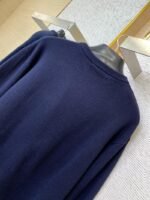 Gucci Year of the Snake Appliqu?? Crew Neck Sweater Navy - 图片 8