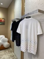 LV Rhinestone Gradient Knit Short Sleeve T-Shirt Black - 图片 4