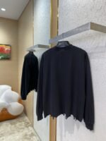 Balenciaga Letters Embroidered Crew Neck Sweatshirt - 图片 4