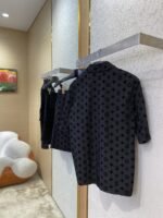 LV Full Print Flocked Short Sleeve Shirt - 图片 4