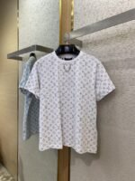 LV Collar Chain Full Print Short Sleeve T-Shirt - 图片 5