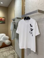 LV Printed Round Neck Short Sleeve T-Shirt - 图片 3