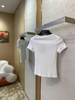 Miu Miu White Small Sailboat Gossip Slim Fit T-Shirt - 图片 4