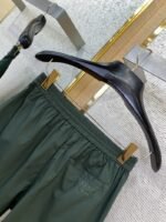 Fendi Letter Embroidered Straight Leg Nylon Shorts Green - 图片 8