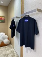 Balenciaga Printed Crew Neck Short Sleeve T-Shirt - 图片 4