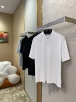 Prada Silicone Alphabet Medallion Short Sleeve T-Shirt White - 图片 3