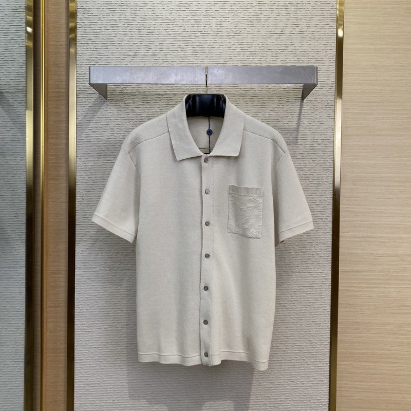 wsxc1747882699802_0.jpg LV Pocket Embossed Short Sleeve Knit - 图片 1