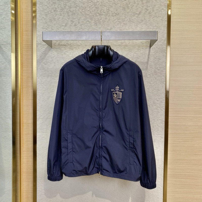 wsxc1748037561912_0.jpg Fendi Badge Embroidered Hooded Jacket Coat - 图片 1