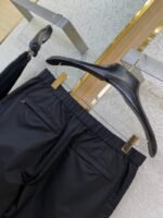 Prada Pocket Metal Triangle Label Bermuda Shorts - 图片 8