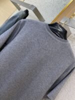 Prada New Triangle Neckline Steel Label Short Sleeve Grey - 图片 8
