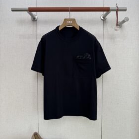 Bottega Veneta Round Neck Pocket Heart Short Sleeve Black