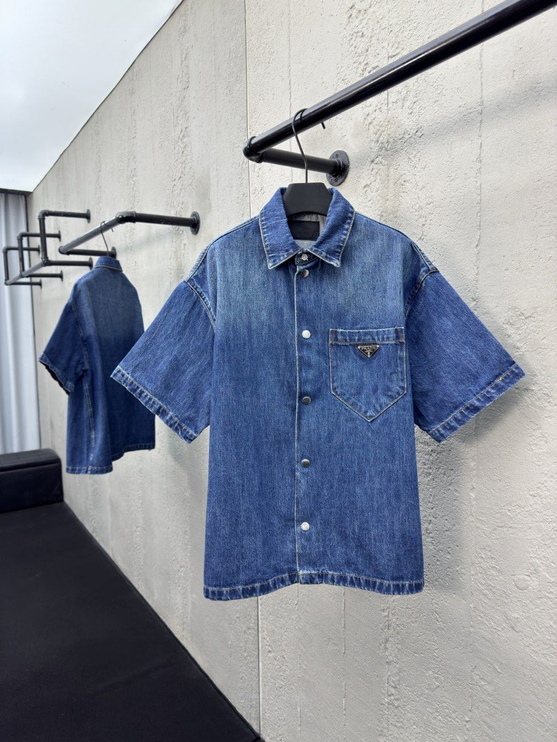 wsxc1751946577820_0.jpg Prada Triangle Label Denim Shirt 2 - 图片 1