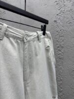 Balenciaga Distressed And Faded Light Gray Shorts - 图片 8