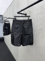 Prada Workwear Pocket Triangle Label Shorts - 图片 2