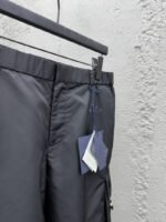 Prada Workwear Pocket Triangle Label Shorts - 图片 8