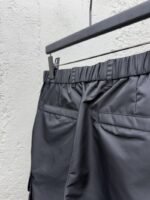 Prada Workwear Pocket Triangle Label Shorts - 图片 9