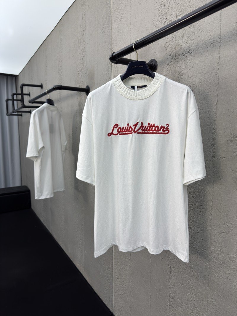 wsxc1754887993410_0.jpg LV letter embroidered ribbed short sleeve - 图片 1
