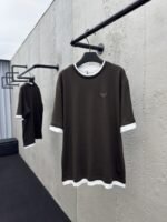 Prada Round Neck Micro Logo Straight Short Sleeve T-Shirt 2