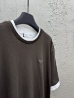 Prada Round Neck Micro Logo Straight Short Sleeve T-Shirt 2 - 图片 8