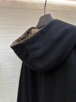 Fendi Lined FF Hooded Sweatshirt 1 - 图片 9