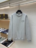 Dior Logo Embroidered Long-Sleeve Sweatshirt 1