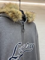 Balenciaga Luxury Faux Fur Collar Zipper Hoodie - 图片 8