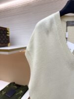 Dior Letter Embroidered Sleeveless Knit Vest - 图片 4