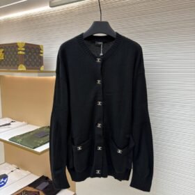 Chanel Solid Color Crew Neck Single-Button Long-Sleeve Knit Sweater 1