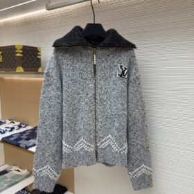 LV Letter Print Zipper Collar Long-Sleeve Knit Sweater