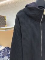 Balenciaga Solid Color Zipper Long-Sleeve Knit Sweater - 图片 5
